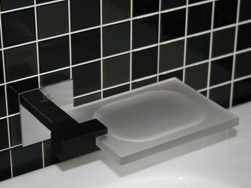 Soap dish KUBIC chrome+black